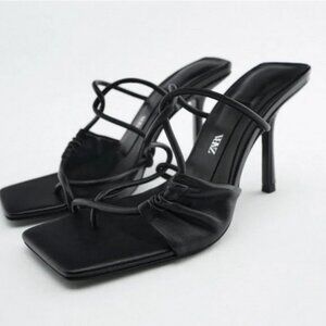 Zara Black Leather Strappy Women's Sandals, NWOB, 7.5